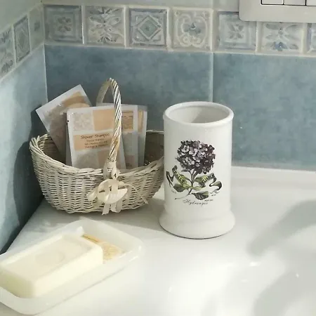 Bed & Breakfast Villino L'aranceto Sorrentino Meta